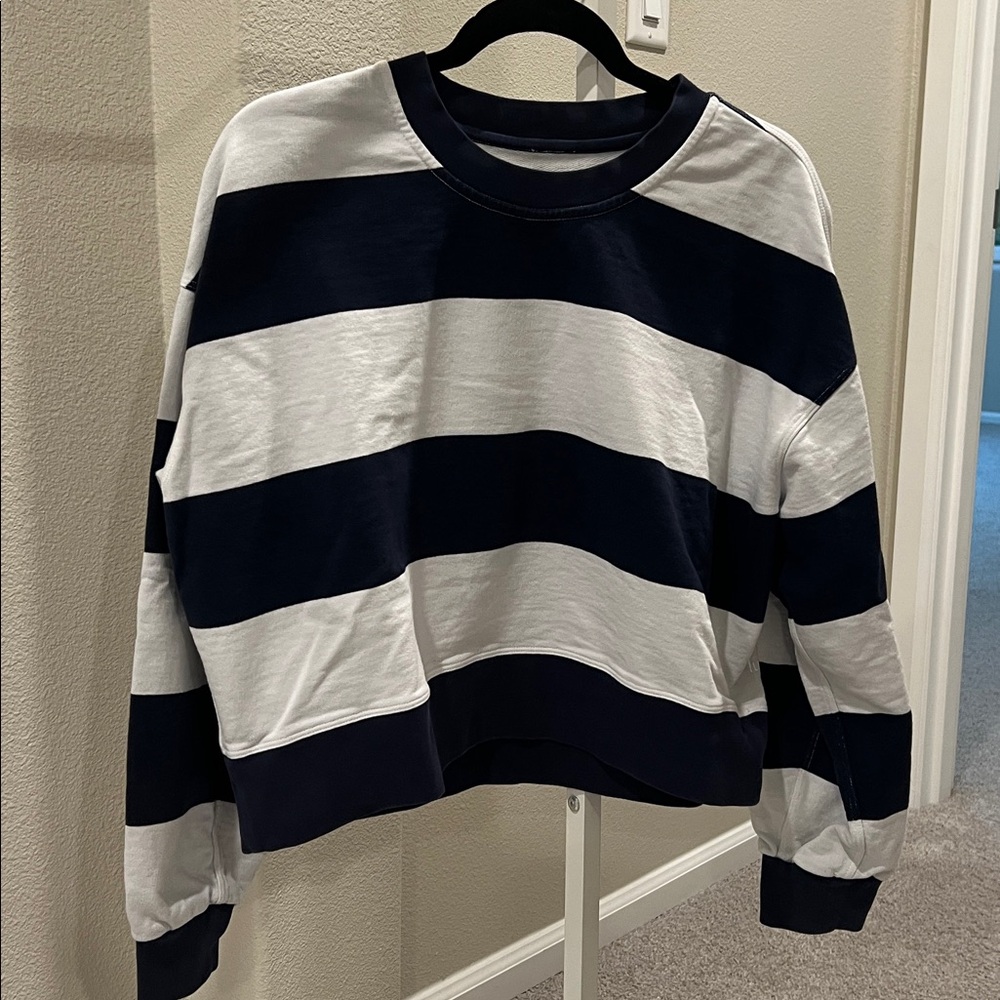 Lululemon Striped Navy and White Sweatshirt
